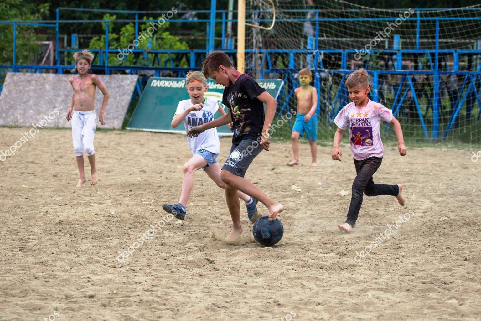 طفل “10 أعوام” يتلقى رصاصة في صدره أثناء لعب الكرة بموسكو